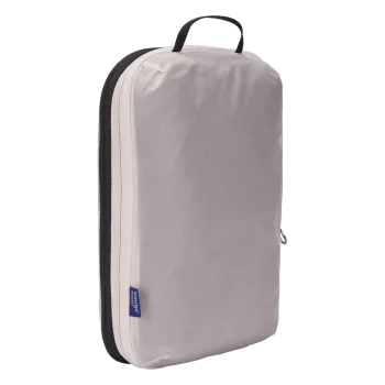 Compression packing cube