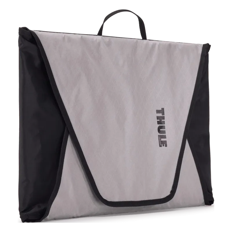 Thule garment folder