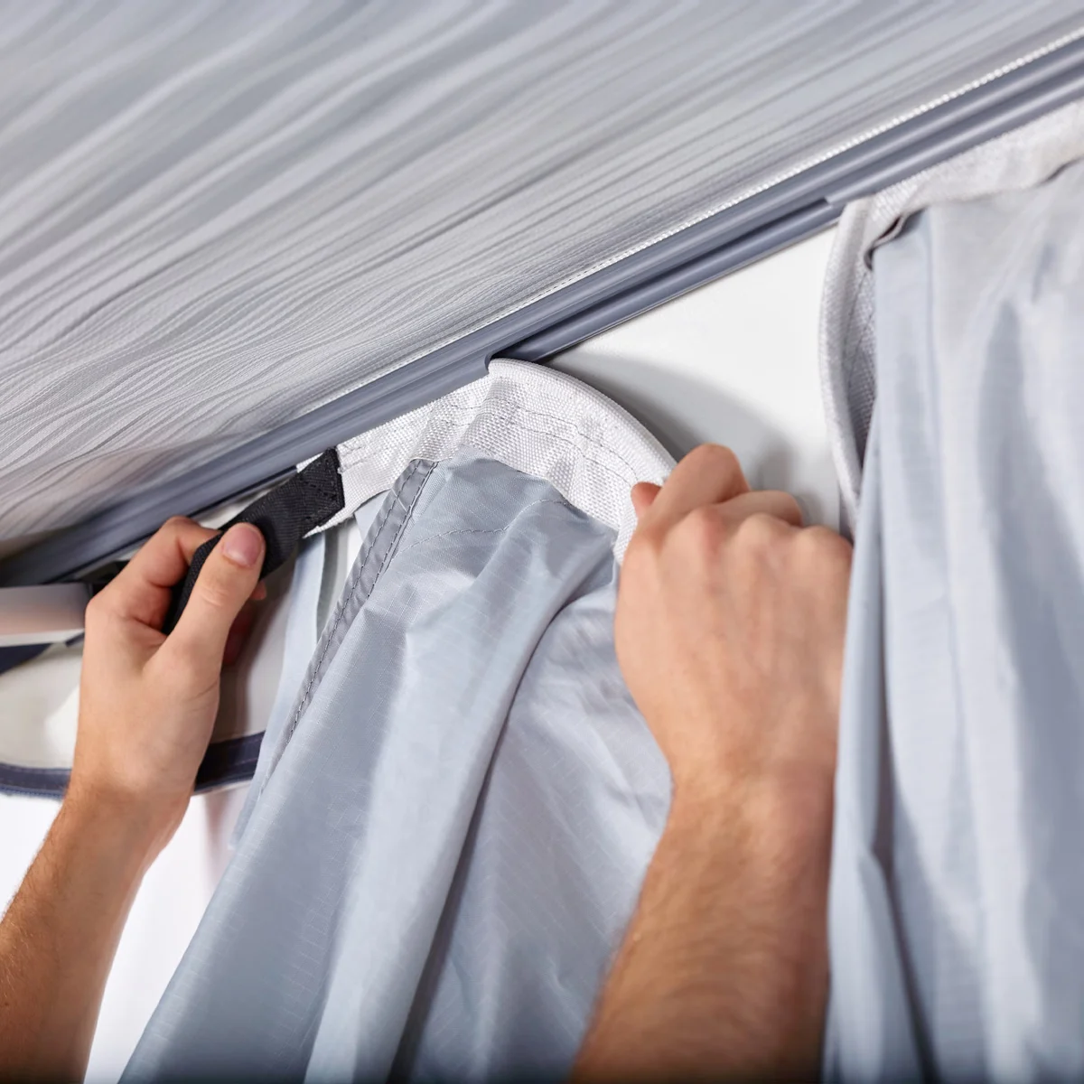 Thule awning fixation kit TO 1200