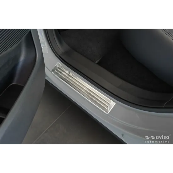 Lävepaku liistud - Omoda 9 (2024-)