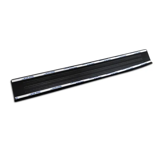 Lävepaku liistud - Dacia Duster (2024-)