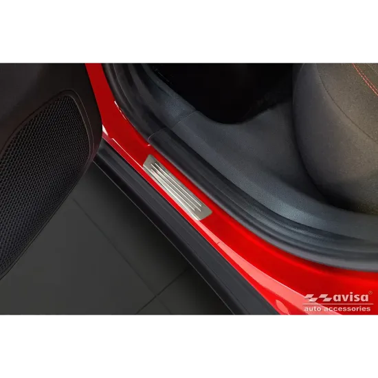 Lävepaku liistud - Fiat 600 (2023-)