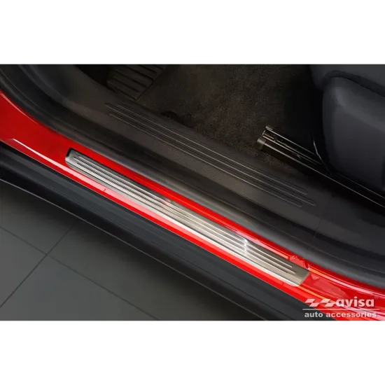 Lävepaku liistud - Fiat 600 (2023-)