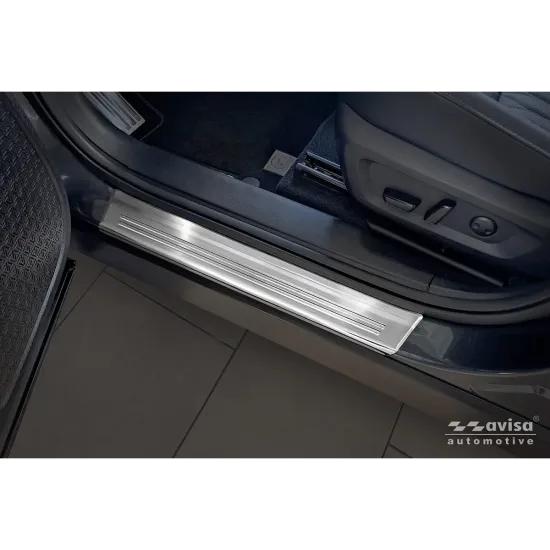 Lävepaku liistud - Mitsubishi Outlander (2025-)