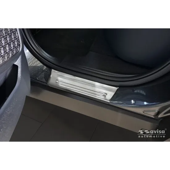 Lävepaku liistud - Mitsubishi Outlander (2025-)