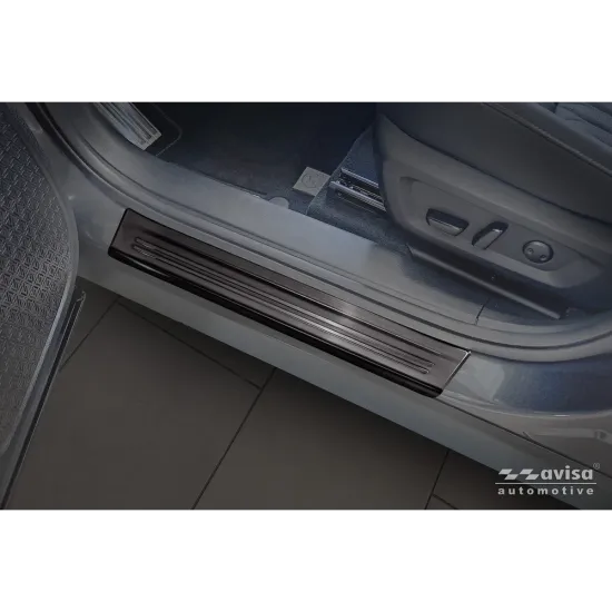 Lävepaku liistud - Mitsubishi Outlander (2025-)