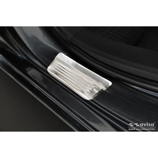 Lävepaku liistud - Nissan Micra (2016-)