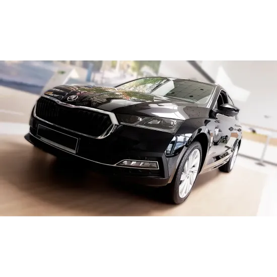Lävepaku liistud - Skoda Octavia (2019-)