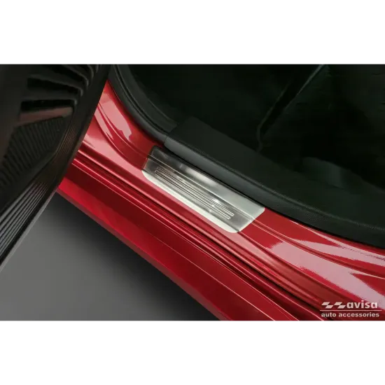 Lävepaku liistud - Suzuki Swift (2024-)