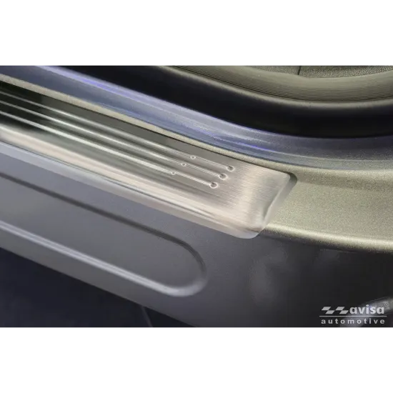 Lävepaku liistud - Omoda 5 (2024-)