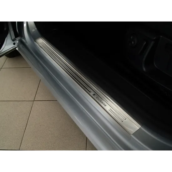 Lävepaku liistud - Volkswagen Passat (2005-2010) Passat (2011-2014)