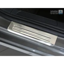 Lävepaku liistud - Volkswagen Golf (2014-)