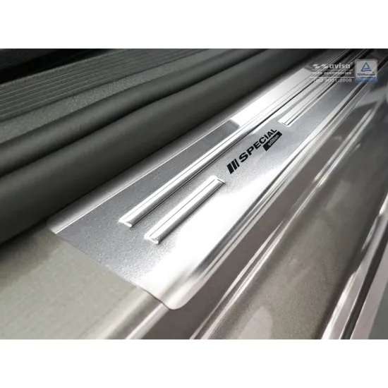 Lävepaku liistud - Volkswagen Golf (2012-2019)