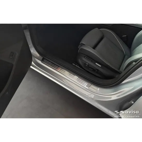 Lävepaku liistud - Skoda Superb // Volkswagen Passat (2024-)