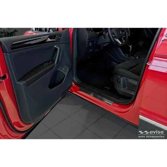 Lävepaku liistud - Volkswagen Tiguan (2015-)