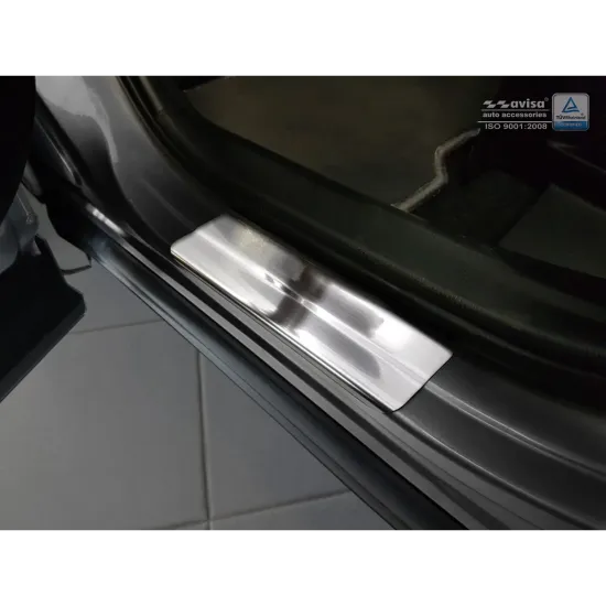 Lävepaku liistud - Lexus Nx (2014-2021) Toyota C-hr (2016-) Rav4 (2016-2018)