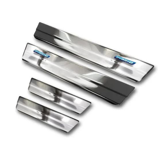 Lävepaku liistud - Suzuki Across (2020-) Toyota Rav4 (2018-)