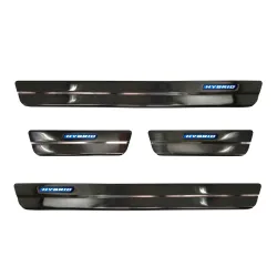 Lävepaku liistud - Suzuki Swace (2020-) Toyota Corolla (2018-) Corolla (2022-2025)