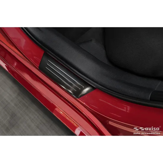 Lävepaku liistud - Toyota C-hr (2023-) Yaris (2020-) Yaris (2021-)