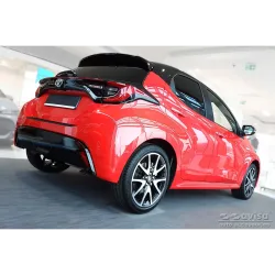 Lävepaku liistud - Toyota C-hr (2023-) Yaris (2020-) Yaris (2021-)