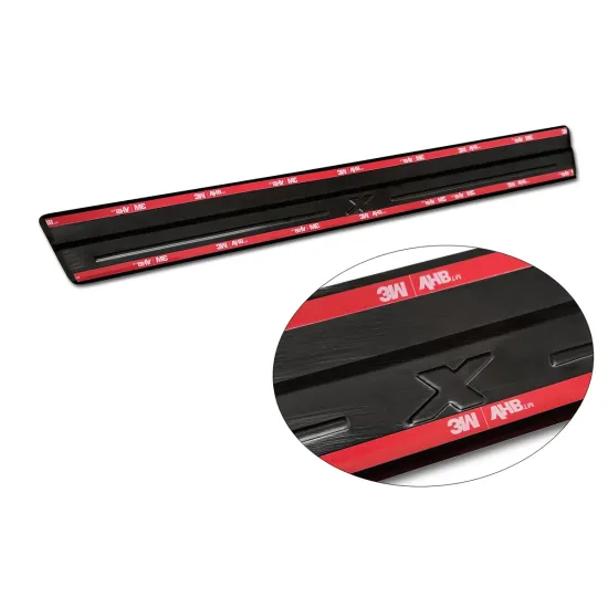 Lävepaku liistud - Toyota Aygo (2022-)