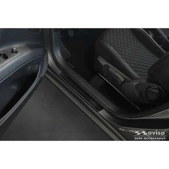 Lävepaku liistud - Toyota Aygo (2022-)