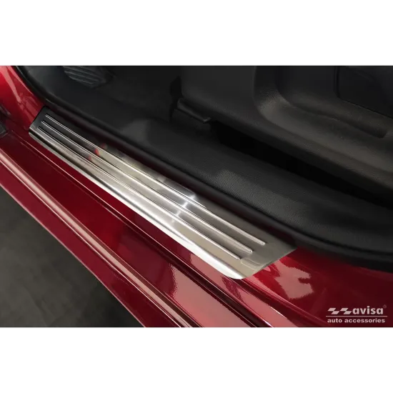 Lävepaku liistud - Toyota C-hr (2023-) Yaris (2020-) Yaris (2021-)