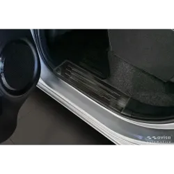 Lävepaku liistud - Toyota Hilux (2020-)