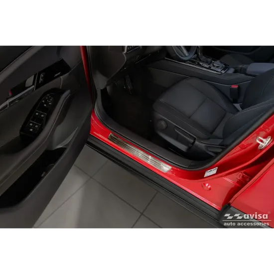 Lävepaku liistud - Mazda Cx-30 (2019-)