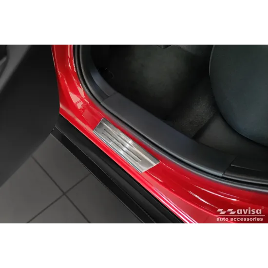 Lävepaku liistud - Mazda Cx-30 (2019-)