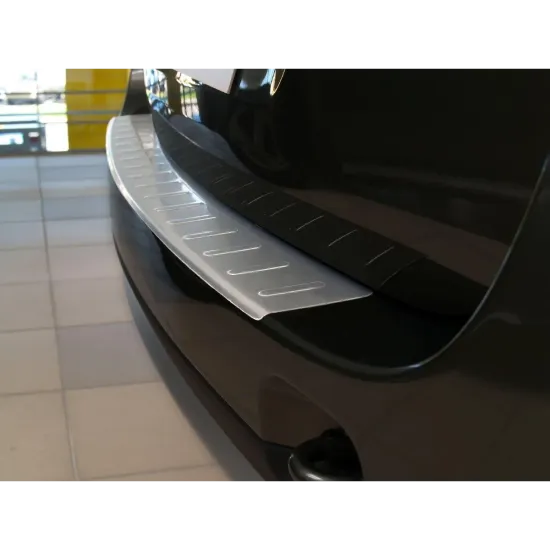 Tagumise põrkeraua kaitse - Dacia Duster (2010-2017)