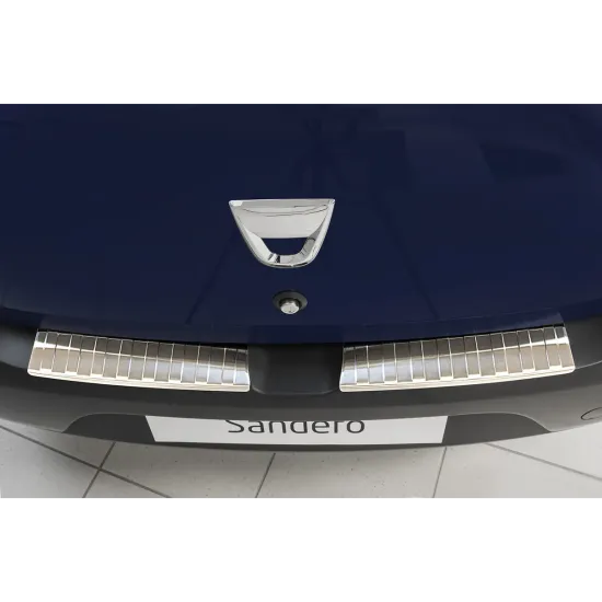 Tagumise põrkeraua kaitse - Dacia Sandero (2012-2020)