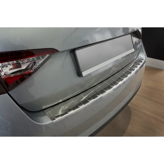 Tagumise põrkeraua kaitse - Skoda Superb (2015-)