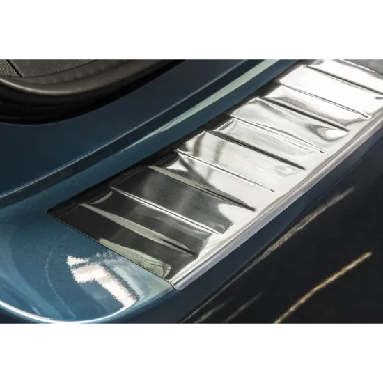 Tagumise põrkeraua kaitse - Toyota Auris (2015-2019)