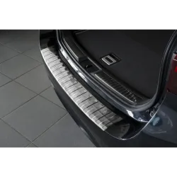 Tagumise põrkeraua kaitse - Toyota Avensis (2015-)