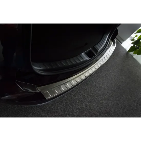 Tagumise põrkeraua kaitse - Toyota Rav4 (2016-2018)
