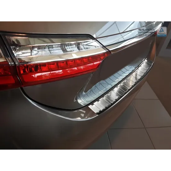Tagumise põrkeraua kaitse - Toyota Corolla (2013-2019)