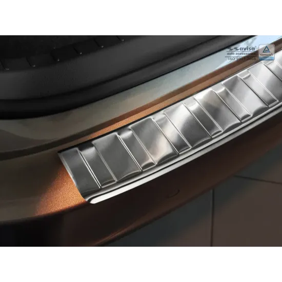 Tagumise põrkeraua kaitse - Toyota Corolla (2013-2019)