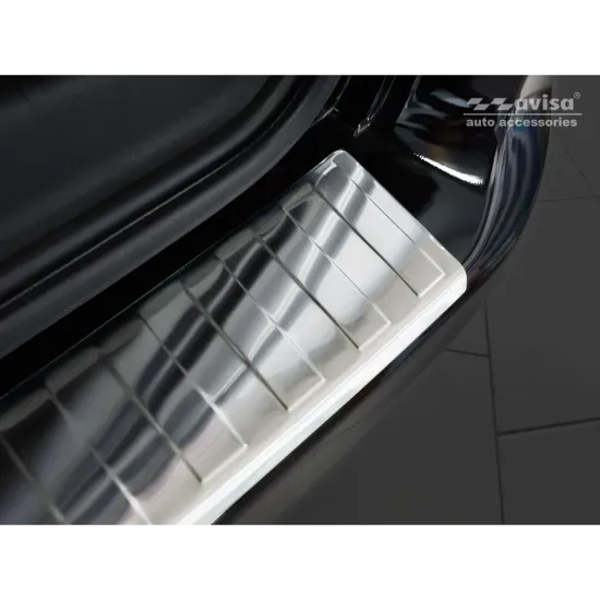 Tagumise põrkeraua kaitse - Citroen Berlingo / Berlingo Multispace // Peugeot Partner (2008-) Fiat Doblo (2022-) Opel Combo Cargo / Combo-e Life // Peugeot Rifter (2018-) Toyota Proace City / Proace City Verso (2019-)