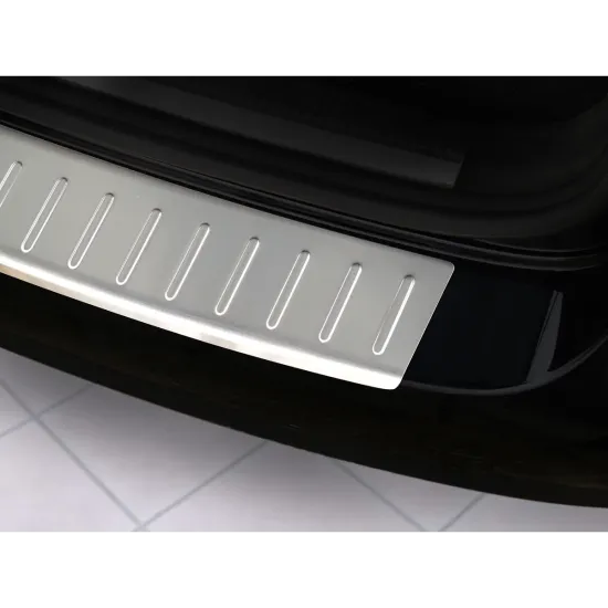 Tagumise põrkeraua kaitse - Volkswagen Passat (2005-2010)