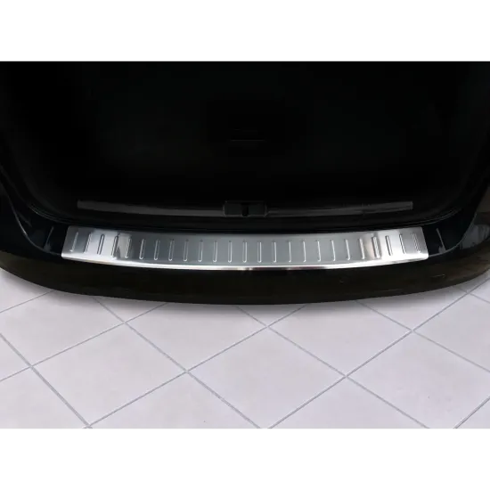 Tagumise põrkeraua kaitse - Volkswagen Passat (2005-2010)