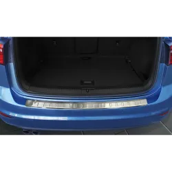 Tagumise põrkeraua kaitse - Volkswagen Golf (2009-2012)