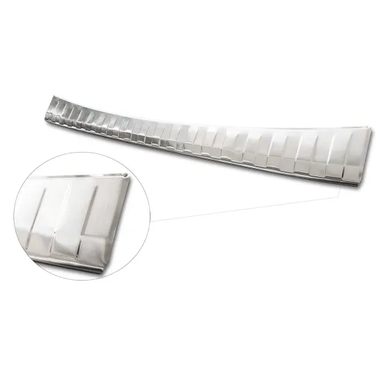 Tagumise põrkeraua kaitse - Toyota Yaris (2020-)