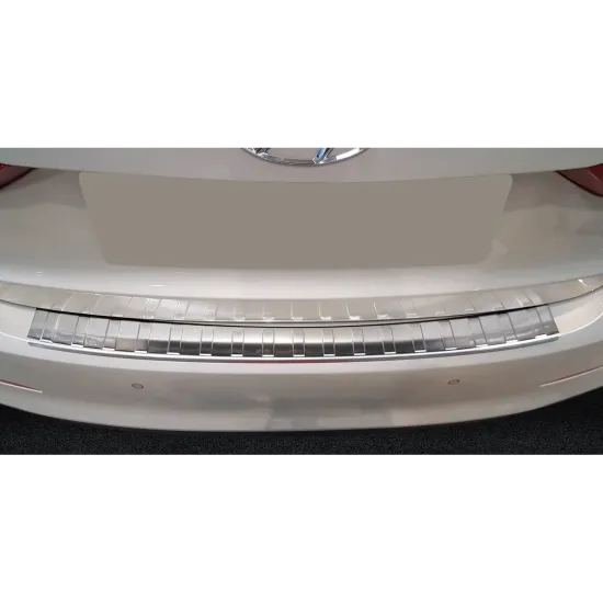 Tagumise põrkeraua kaitse - Hyundai Elantra (2016-)