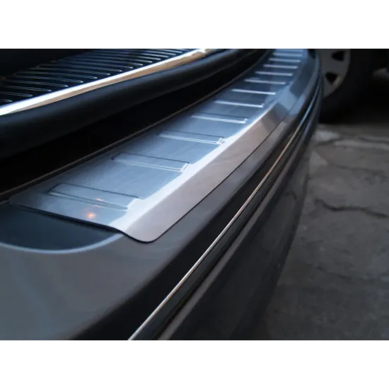 Tagumise põrkeraua kaitse - Mercedes C Class (2007-2011)