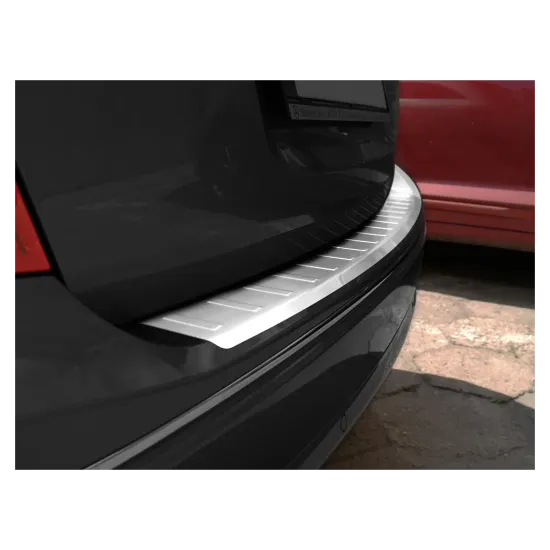 Tagumise põrkeraua kaitse - Mercedes C Class (2007-2011)