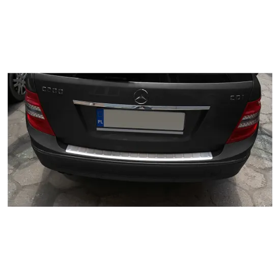 Tagumise põrkeraua kaitse - Mercedes C Class (2007-2011)