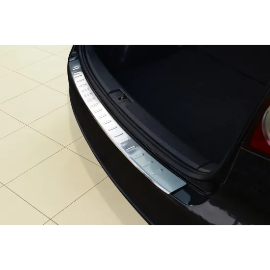 Tagumise põrkeraua kaitse - Volkswagen Golf (2005-2008)