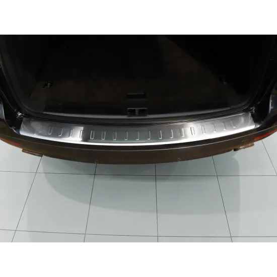 Tagumise põrkeraua kaitse - Volkswagen Touareg (2007-2010)