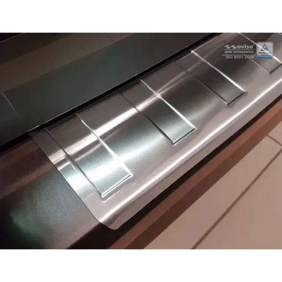 Tagumise põrkeraua kaitse - Fiat Talento (2016-2021) Nissan Nv300 (2014-2021) Opel Vivaro (2014-2019) Renault Trafic (2014-)